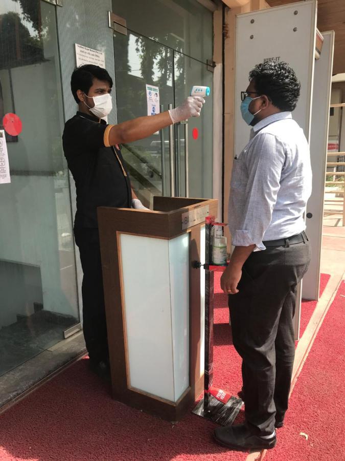 Hotel Southern Delhi  Exterior photo