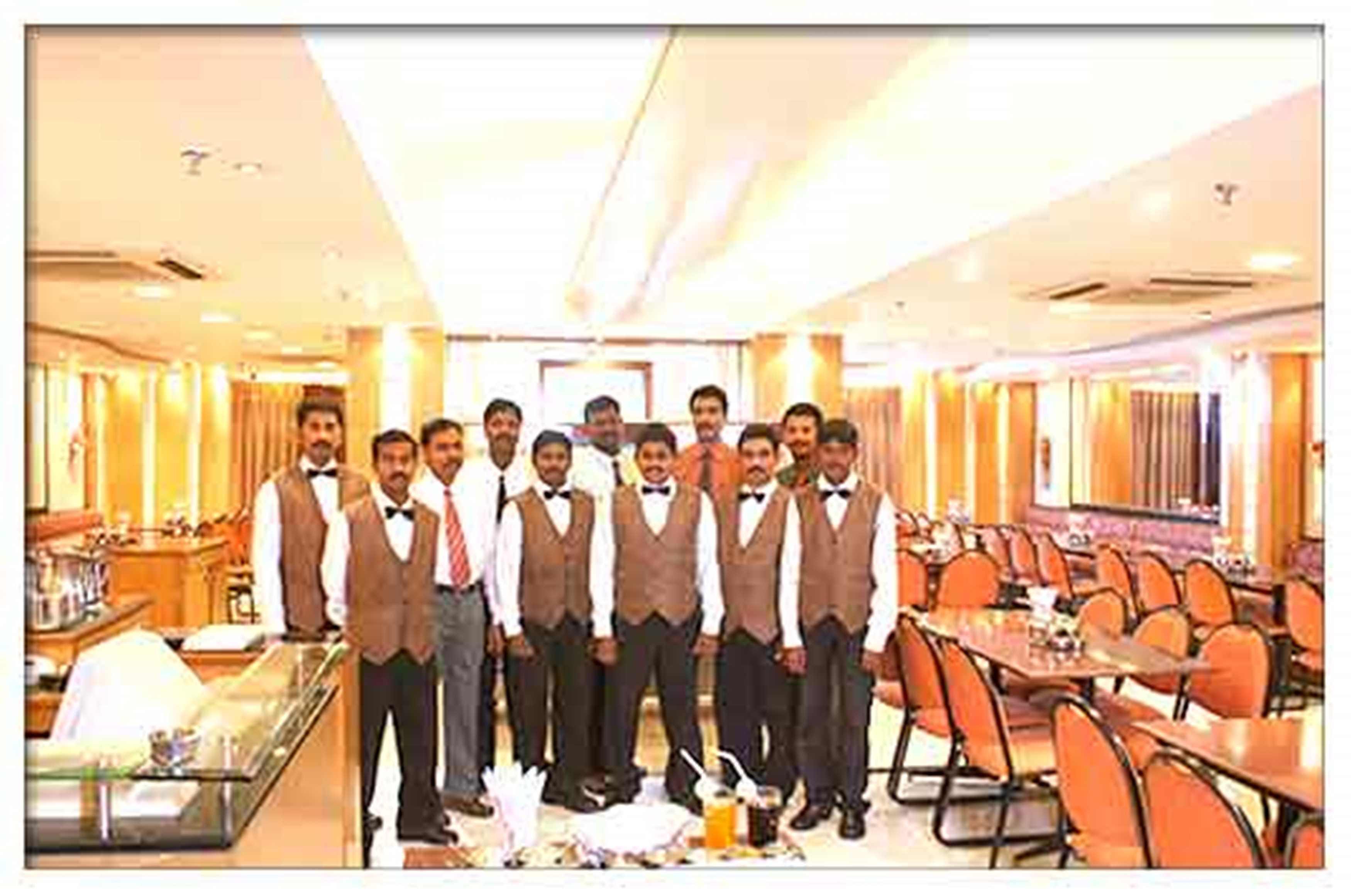 Hotel Southern Delhi  Exterior photo