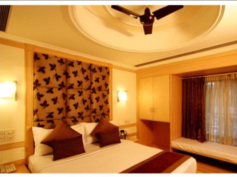 Hotel Southern Delhi  Exterior photo